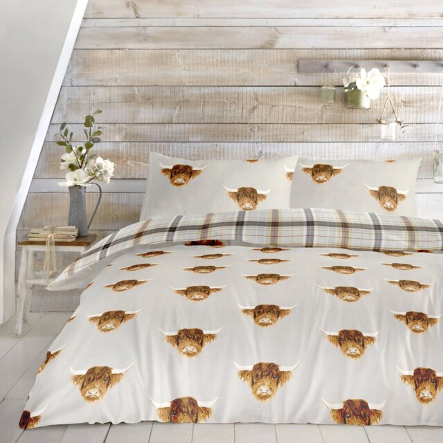Polyester Animal Print Duvet Cover Set with Pillowcases Included