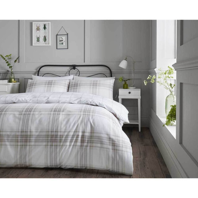 Krystal 200 TC Traditional Duvet Cover Set