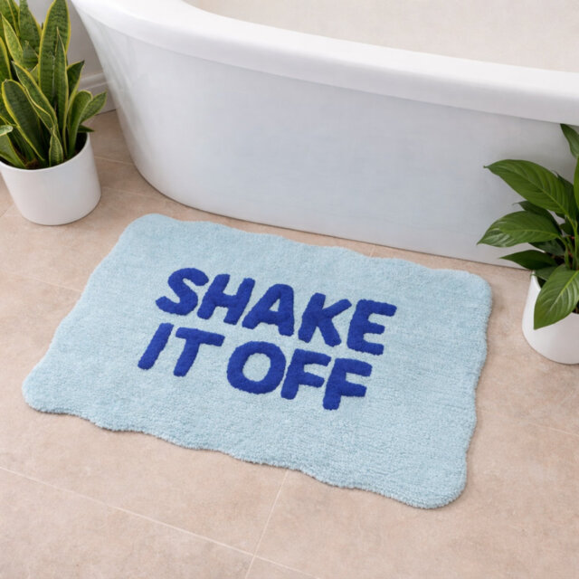 Shake It Off Slogan Scalloped Bath Mat
