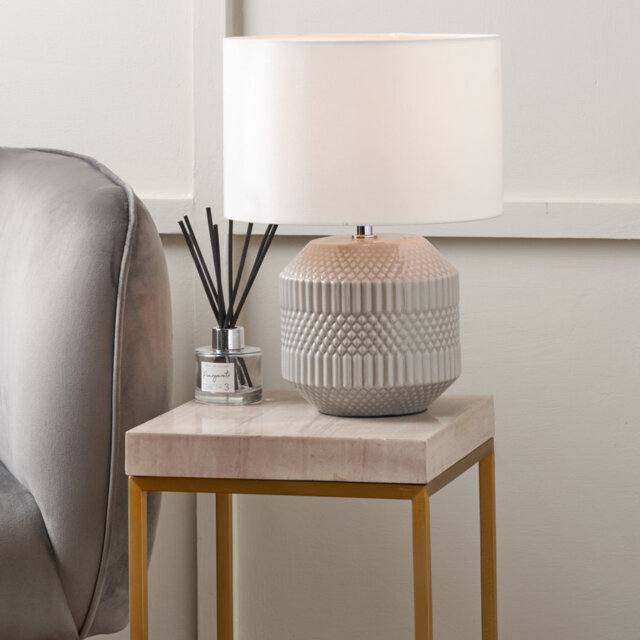 Bequette 38 cm Ceramic Table Lamp
