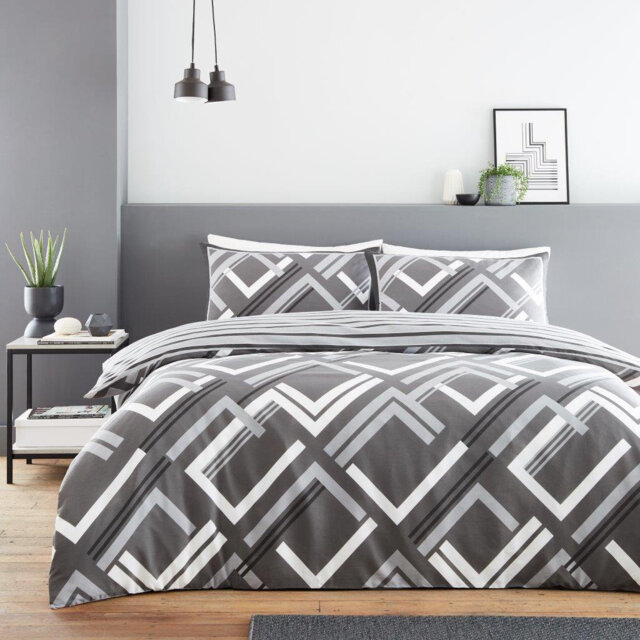 Modern Geometric Pattern Duvet Cover Set with Pillowcases, Polycotton Fabric with Long Lasting Yarn, Single Double King Bedding