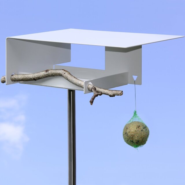 Metal Pole Decorative Bird Feeder