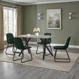 Wyarno 4 - Person Dining Set