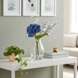 Linea Handmade Glass Table Vase