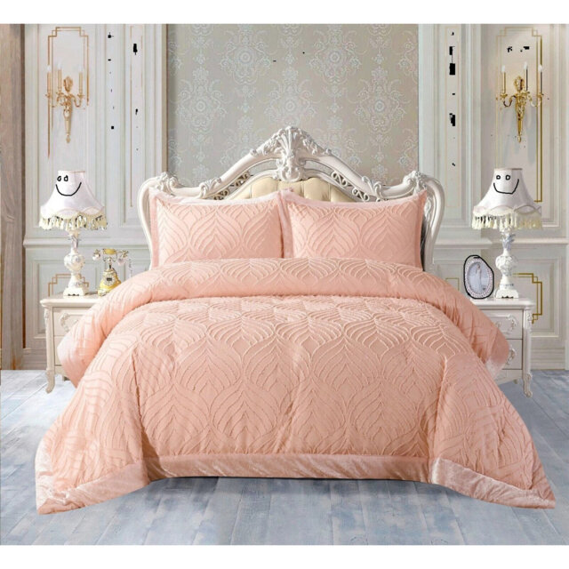 Luxury Quilted Modern Tufted  Bedspread Comforter Throw Bedding Set With Pillow Shams