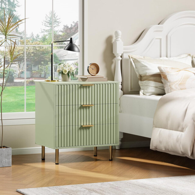 Green Fluted 3 Drawer Dresser Stylish Nightstand with Deep Drawers and Wide Top