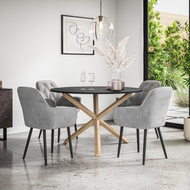 Adriunna 4 - Person Dining Set