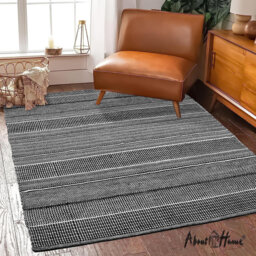 Hand Woven Indoor / Outdoor Area Rug