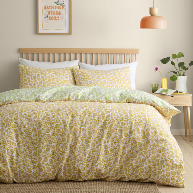 Retro Daisy Floral Cotton Blend Floral Duvet Cover Set