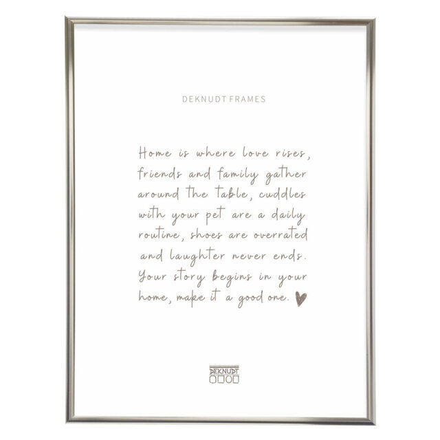 Simple picture frame made of bronze -colored aluminum