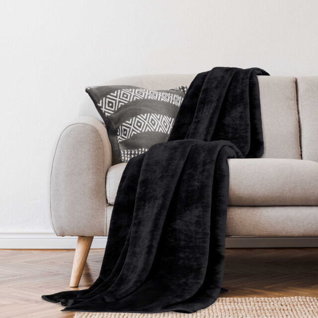 Fleece Throw Blanket Super Soft Warm Cosy Decorative Blanket for Sofa Couch Bed Living Room Bedroom Lightweight Comfort Snuggle