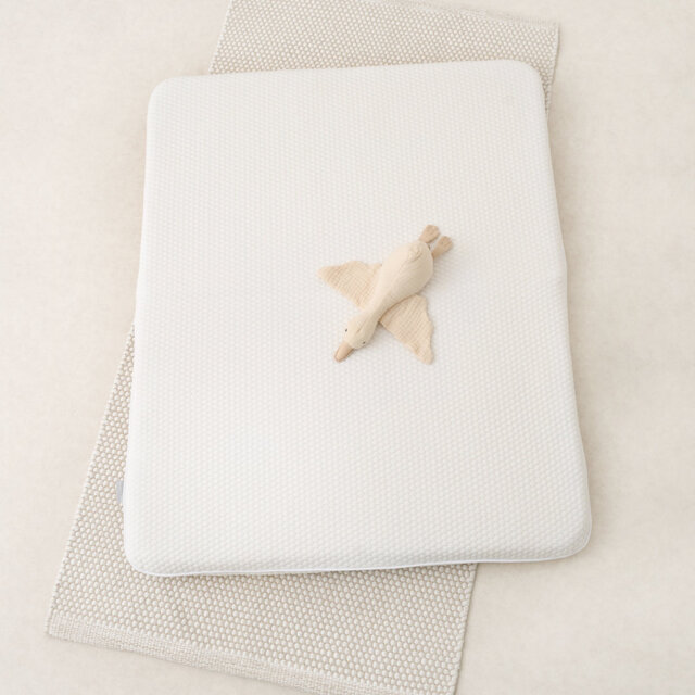 Tiny Dreamer™ - Premium Foam Folding Travel Cot Mattress (95 x 65cm)