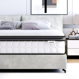 Pocket Spring Mattress with Enhanced 4-Side Foam Edge Support 7-Zone Support & Sleep Cooler, Medium Firm