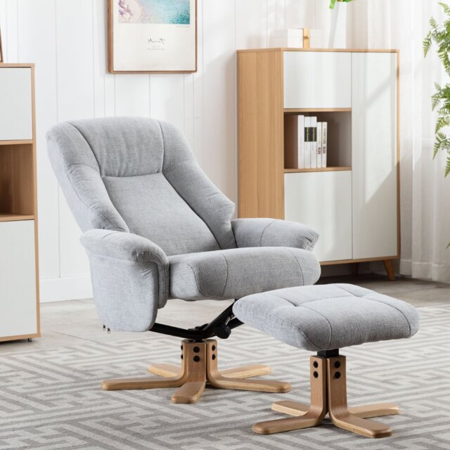 Bigelow 76cm Wide Swivel Standard Recliner