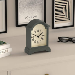 Roman Numeral Plastic / Acrylic Quartz Movement / Crystal Tabletop Clock