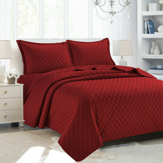Polyester Solid Colour Bedspread with Pillow Shams Included