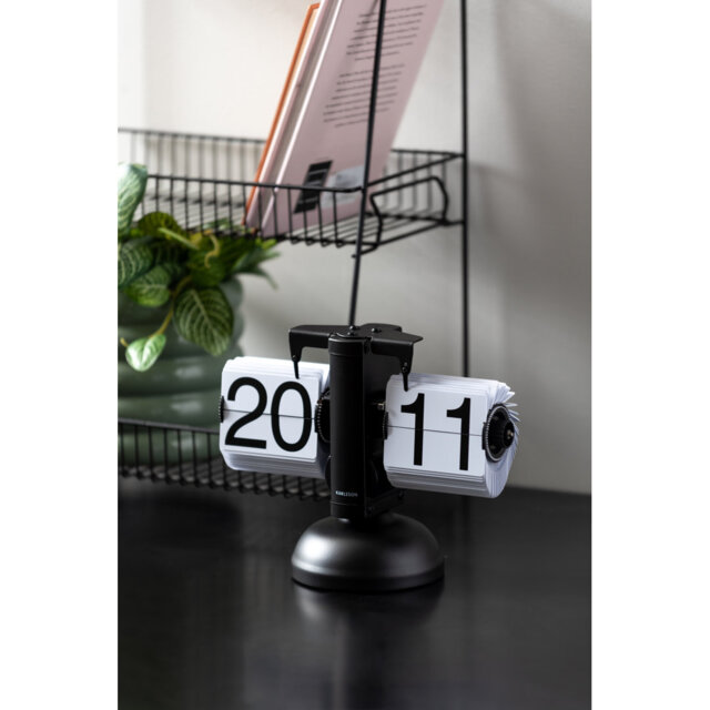 Analog Metal Quartz Tabletop Clock