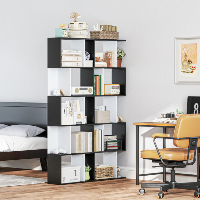 Sunlight Spire 184.5cm H x 60cm W Geometric Bookcase