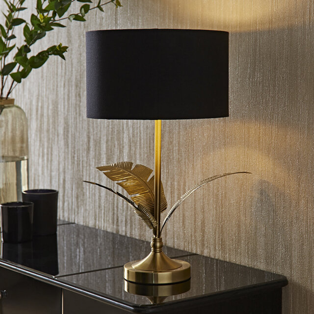 Waynetown Metal Table Lamp