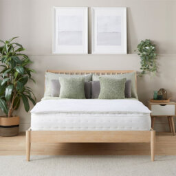 Soundly Slumberdown Anti Allergy Mattress Topper Anti Bacterial Mattress Cover Comfortable Machine Washable