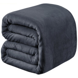 Soft & Cozy Faux Fur Reversible Fleece Throw Blanket
