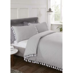 Dulcie Bedding with Pillowcases Included