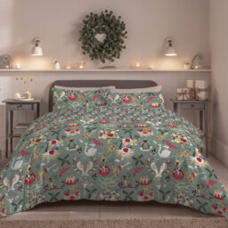 Sage Green Festive Storybook Duvet Cover Set – Traditional Holiday Bedding with Pillowcases