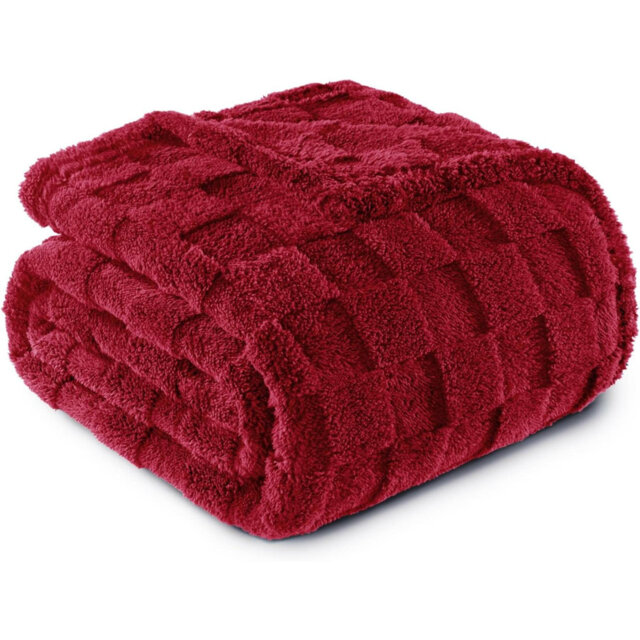 Fleece Throw Blanket For Couch,Super Soft And Warm Lightweight Checkered Pattern Blankets For All Seasons, 127X152 CM, Deep Red