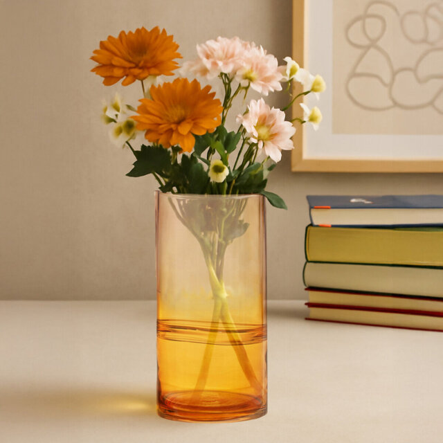 Optik Glass Table Vase