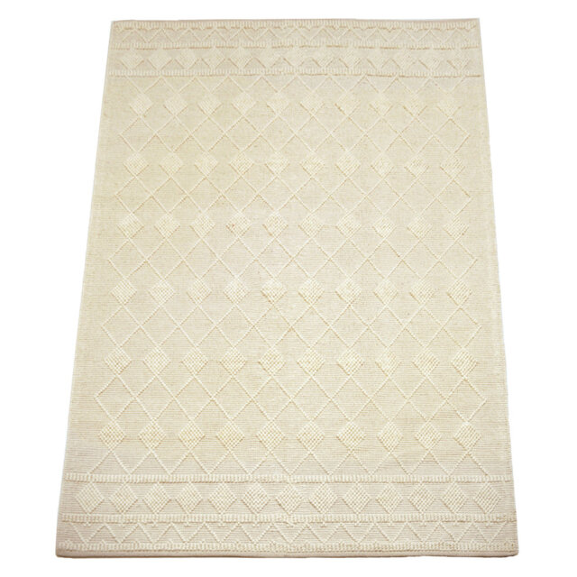 Mieve Luxury Wool Diamond Pattern Hand Woven Area Rug - Modern Geometric Design