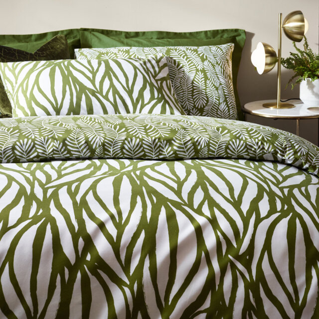 Zygi Green 144 TC Reversible Duvet Cover Set
