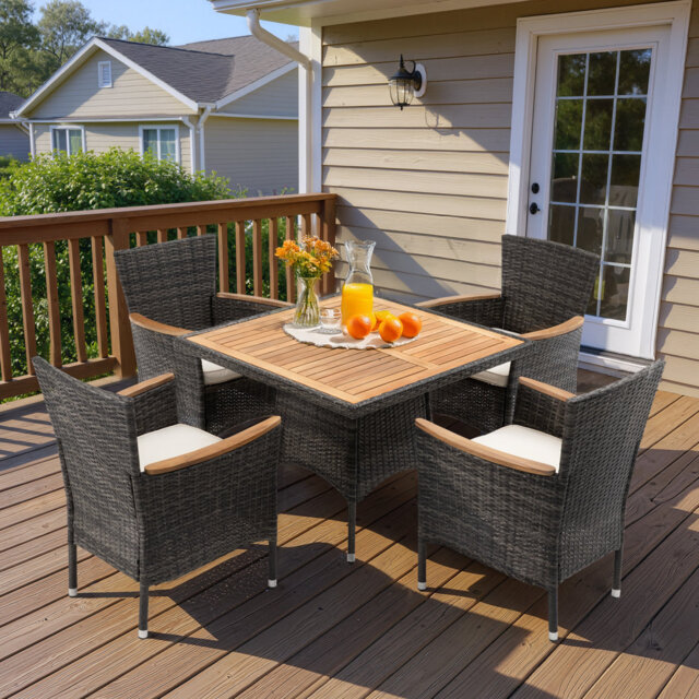 Square 5 - Piece 4 - Person Outdoor Dining Set