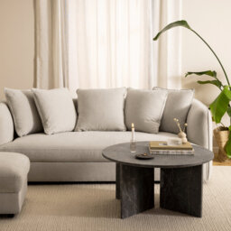Deeyn Coffee Table