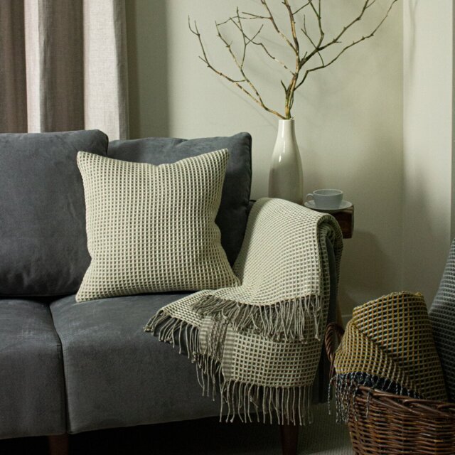 "Indoor Geometric Square 45"" Cushion with Filling Pillow"