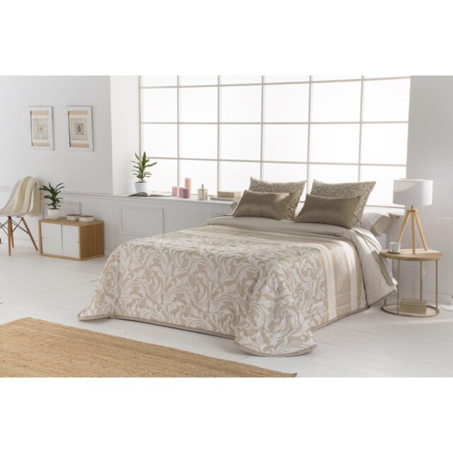 Dynamite Polyester Floral Bedspread