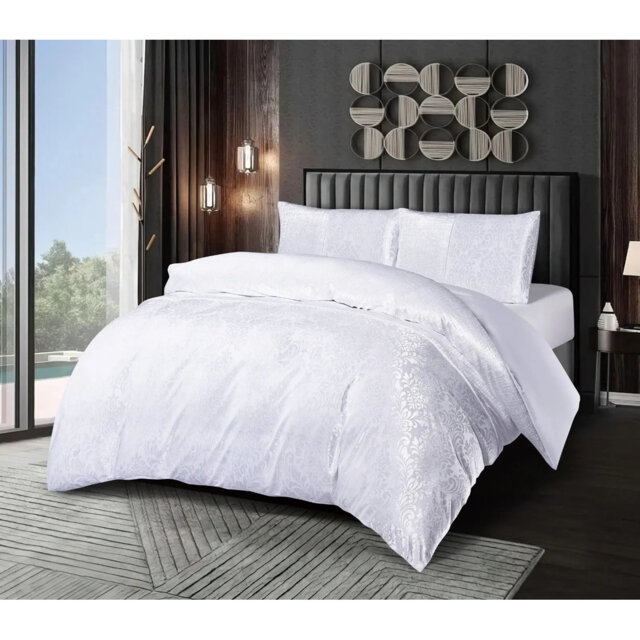 Polyester Duvet Cover Set with Pillow Shams Included