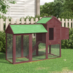 Waltham Chicken Coop with Chicken Run