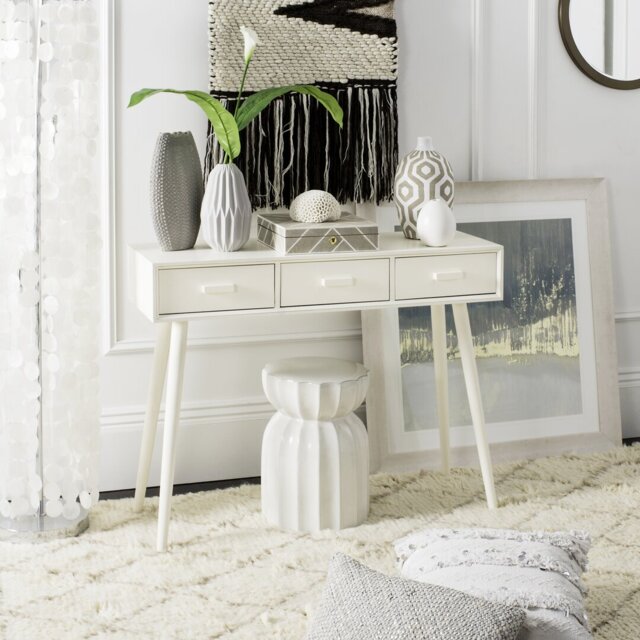 Lynfield 106cm Console Table