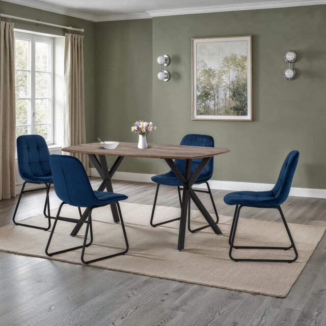 Bardin 4 - Person Dining Set