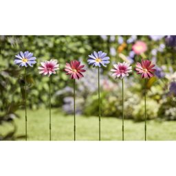 Montaigne Plants & Flowers Weather Resistant Metal Garden Statue