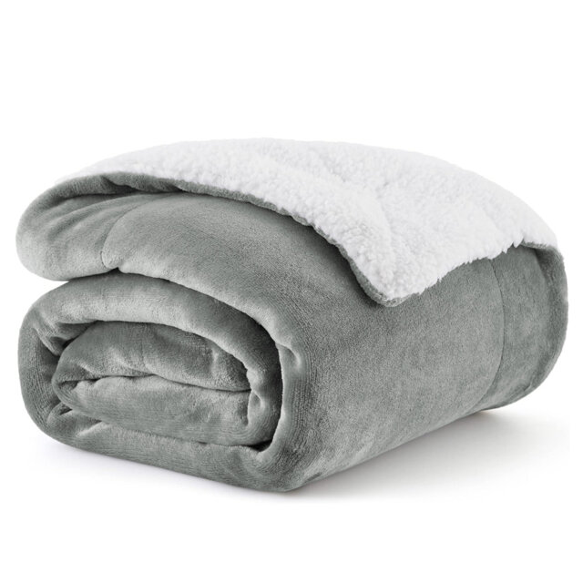 Sanborn Soft Reversible Sherpa Fleece Fur Thick Blanket Throw