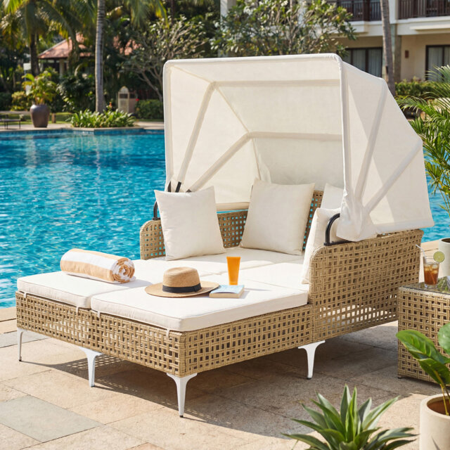Outdoor Daybed With Retractable Canopy PE Rattan Wicker Double Lounger Bed-Grey