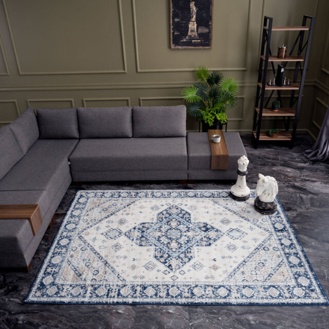 Montana Vintage Rugs in Navy - 4010