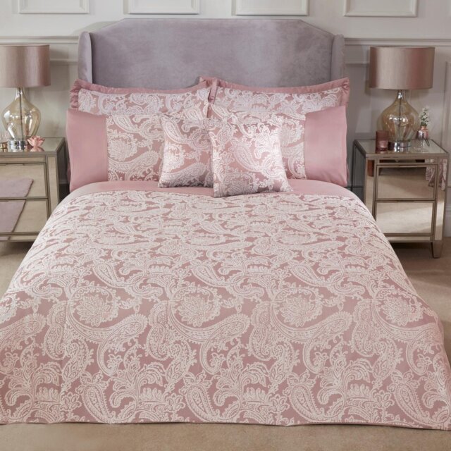 Edmonson Floral Duvet Cover Set with Pillowcases Included