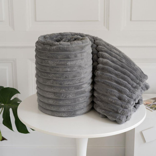 Kampala Hill Chunky Cord Blanket/Throw For Sofa Chair Bed Ivory 150x200cm