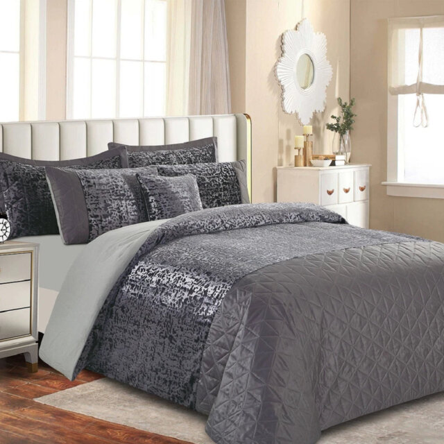 Polyester Geometric Duvet Cover with Pillowcases