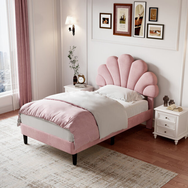 Platform Bed Frame, 4Ft6 Double Upholstered Velvet Bed Frame, With Adjustable Chic Petal Headboard, Velvet Platform Bed Frame with Solid Wood Slat, No