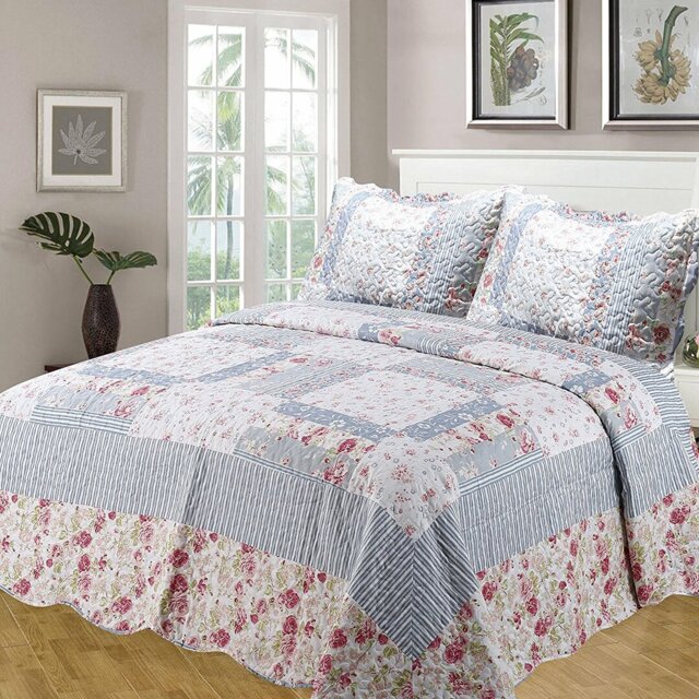 JULIE Pocola Bedspread Set with 2 Pillows