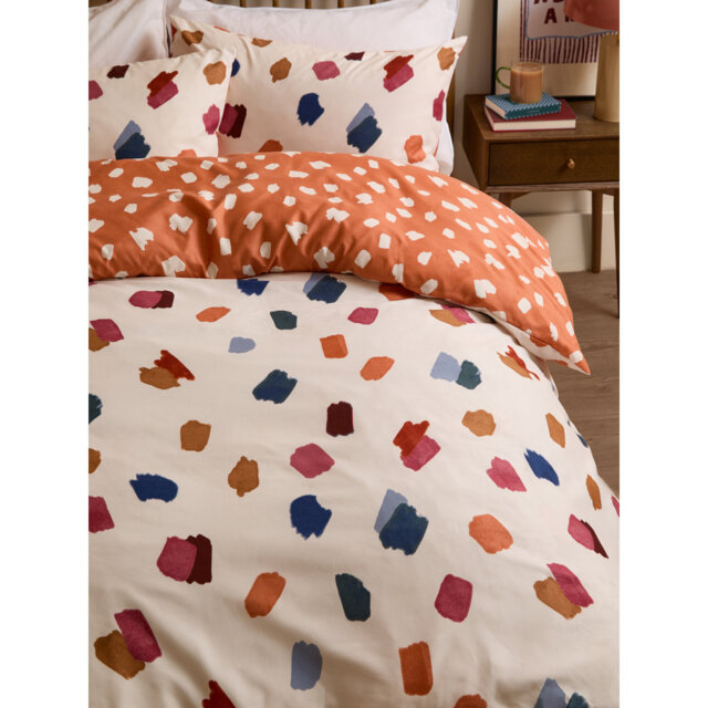 Astrid Polyester Abstract Duvet Cover Set with Pillowcases Included