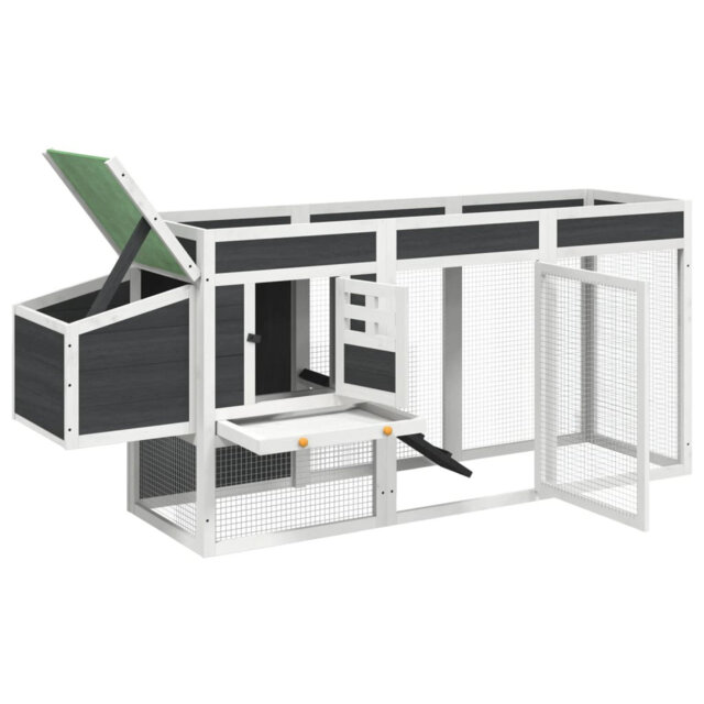 Ila Chicken Coop with Chicken Run